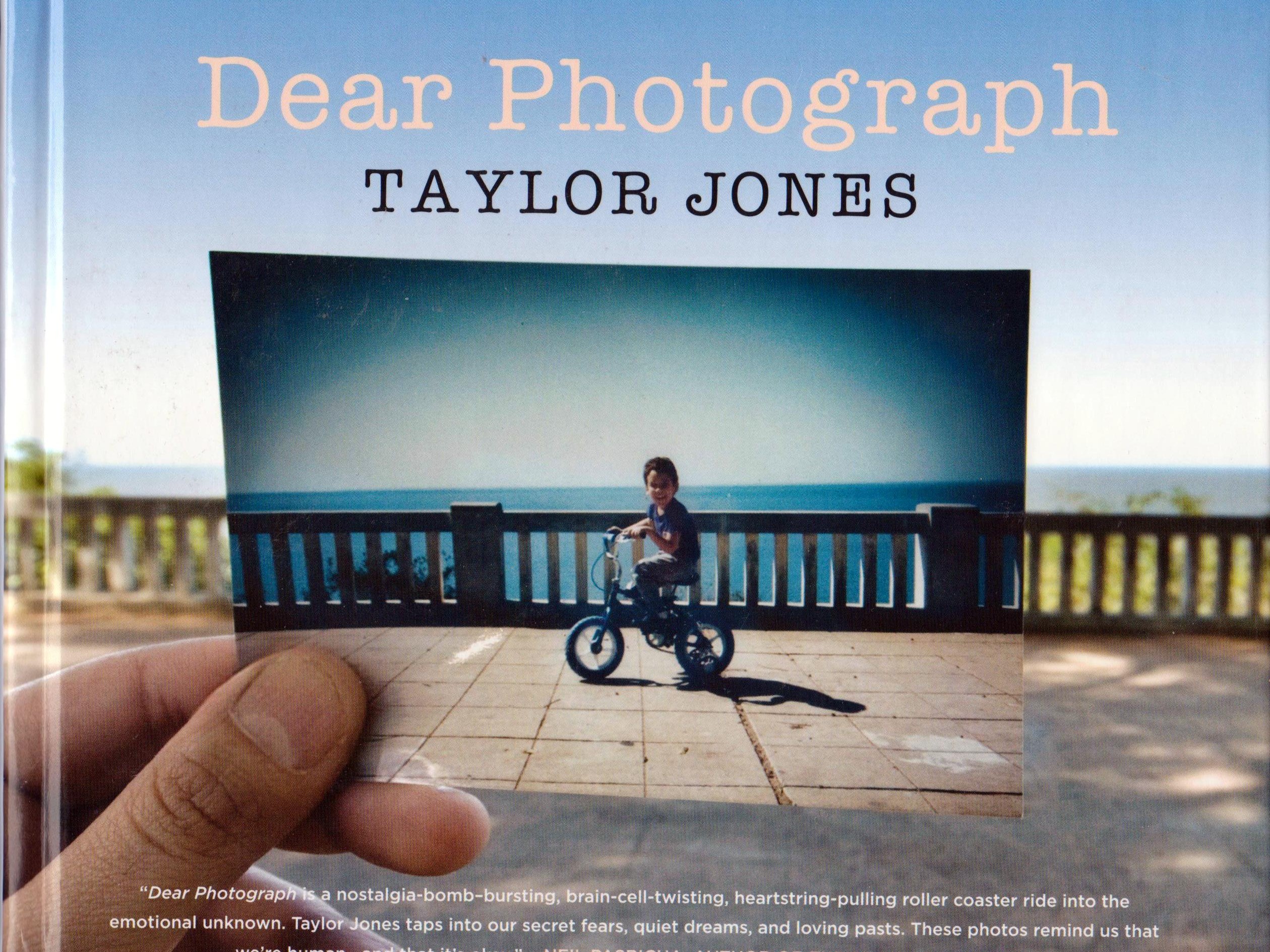 Dear project. Dear photograph. Описание фотографии по фото